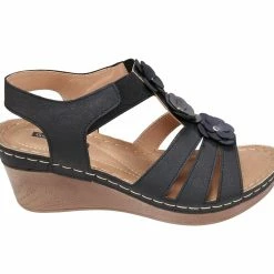 Women's GC Shoes Beck Wedge Sandals
