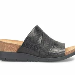 Women's Comfortiva Smithie Wedge Sandals