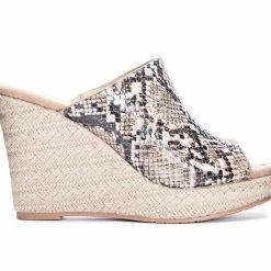 Women's CL By Laundry Billions Platform Wedges