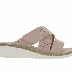 Women's Mia Amore Griffin Wedge Sandals