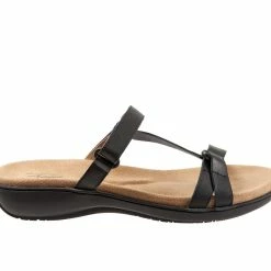 Women's Trotters Raja Sandals